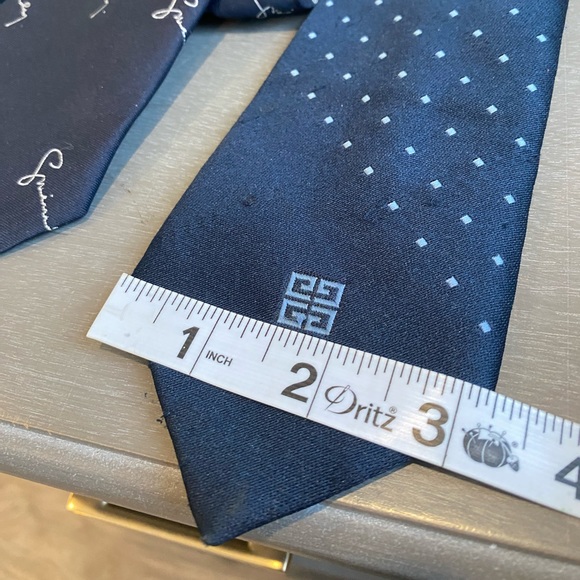 Vintage Givenchy Navy Blue Tie Lot - Picture 8 of 8